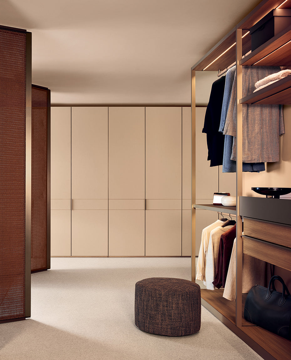 
            
                Cover Wardrobe-Poliform AU
            